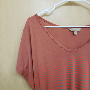 Banana Republic Super Soft Striped Curved Shirt